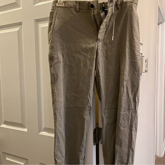 Brand new designer linen slacks for men. Most desirable, linen, neutral color. - Picture 1 of 6